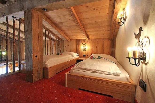 Hotel Garni San Nicolo Поцца-ди-Фасса Экстерьер фото