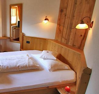 Hotel Garni San Nicolo Поцца-ди-Фасса Экстерьер фото